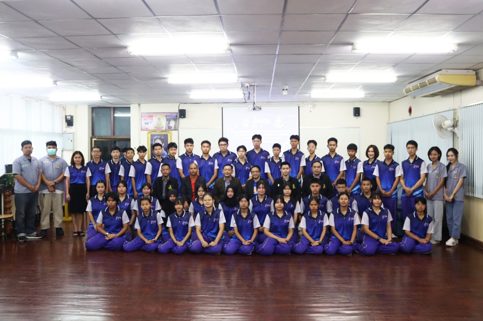 โรงเรียนสรรพวิทยาคม โครงการพัฒนาการจัดการเรียนการสอนห้องเรียนเทคโนโลยีดิจิทัล จัดกิจกรรมอบรมเชิงปฏิบัติการกราฟิก และมัลติมีเดีย